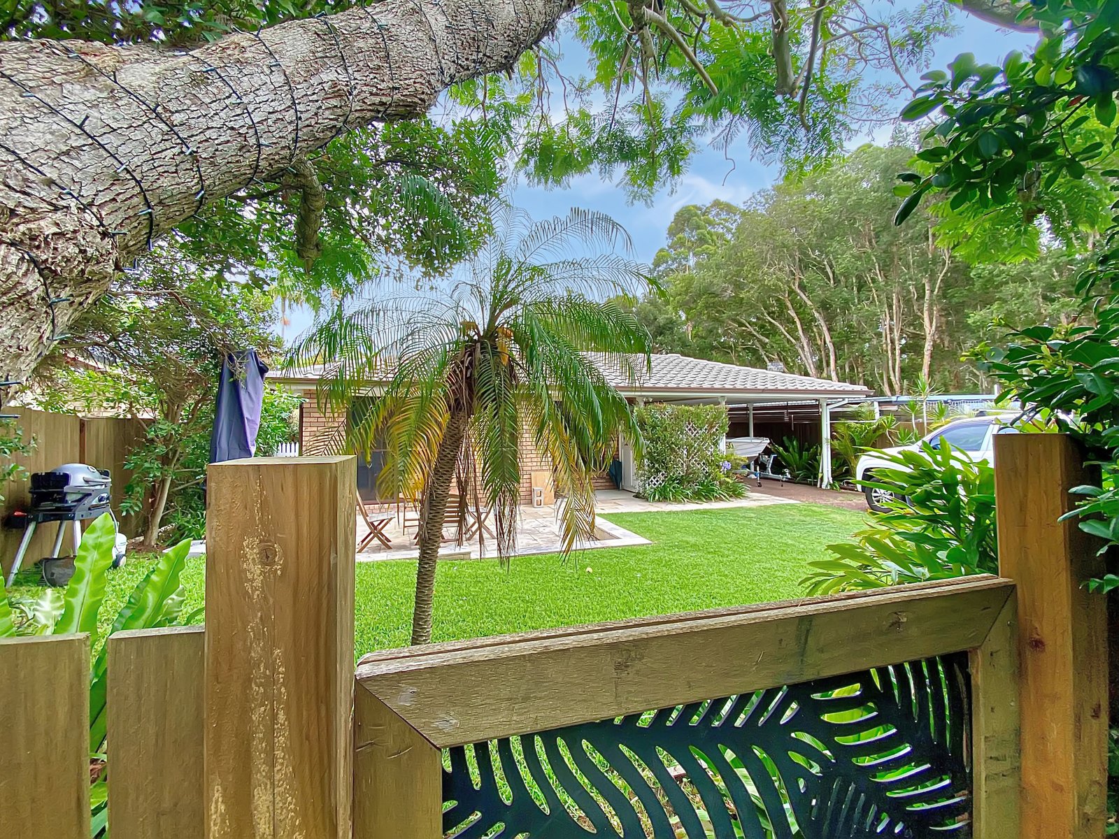 100 Horace Street SHOAL BAY 30