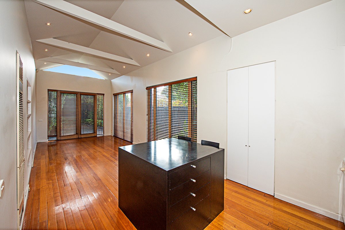 Gallery: 100 Hotham Street