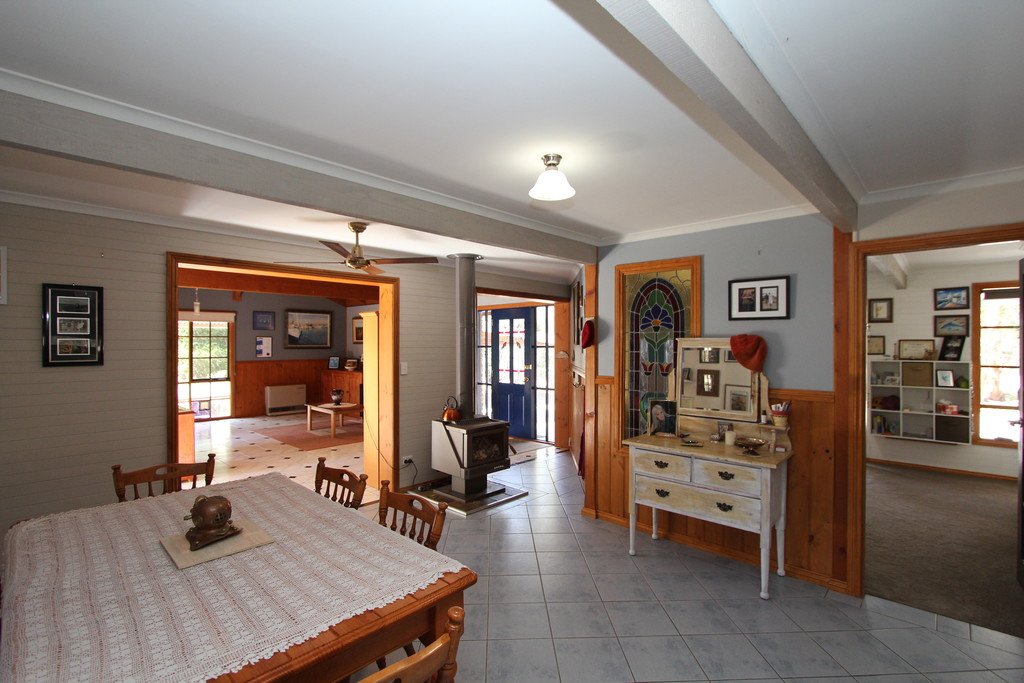 100 Jollys Hill Road SMYTHES CREEK 4