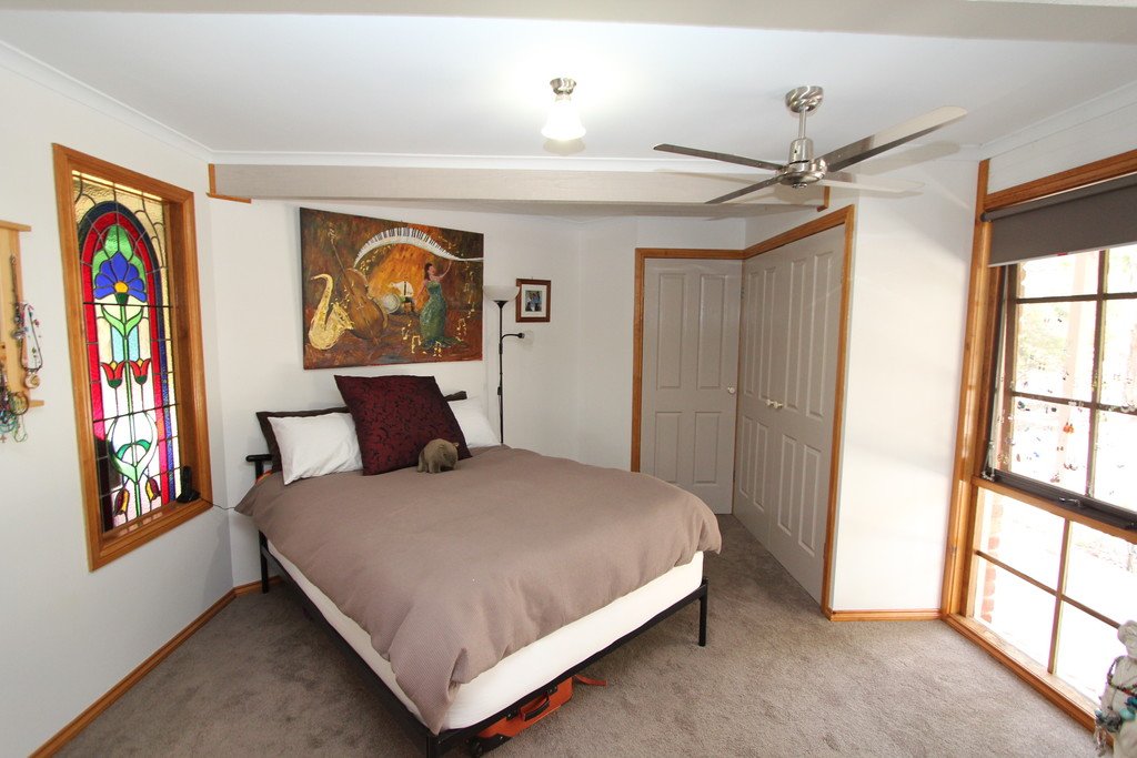 100 Jollys Hill Road SMYTHES CREEK 6