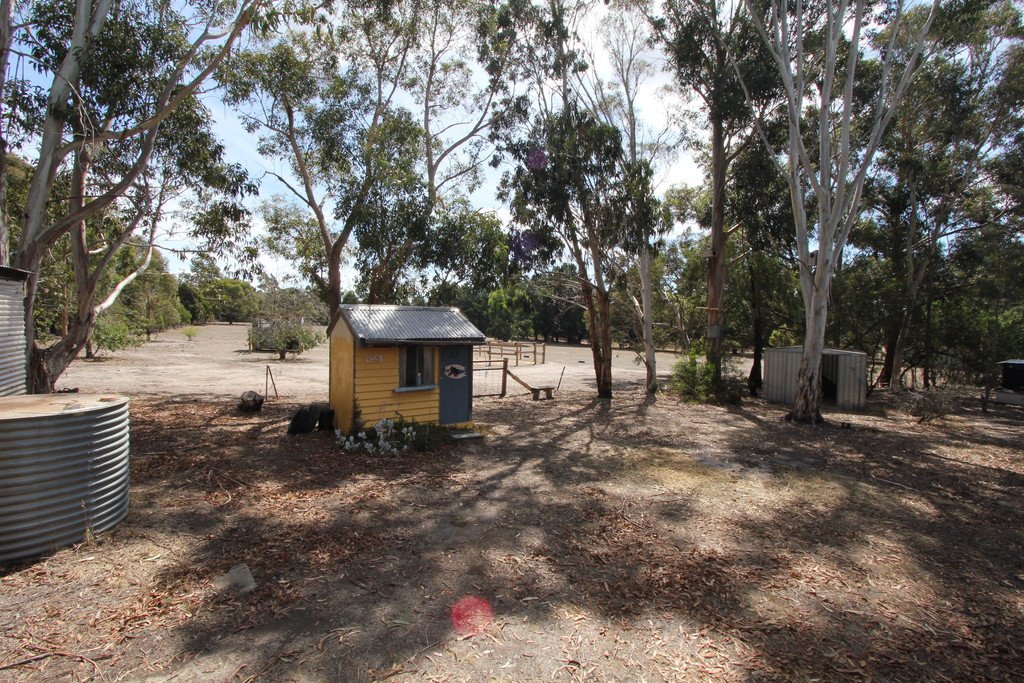 100 Jollys Hill Road SMYTHES CREEK 19