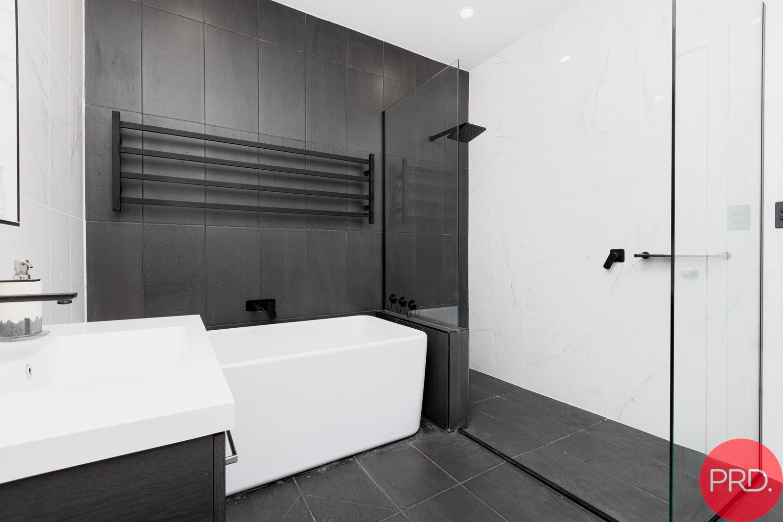 100 Maize Street TENAMBIT 21