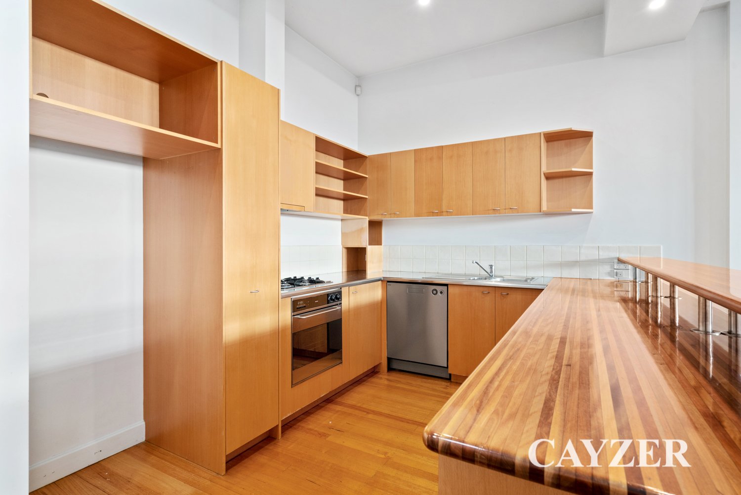 Gallery: 100 Merton Street
