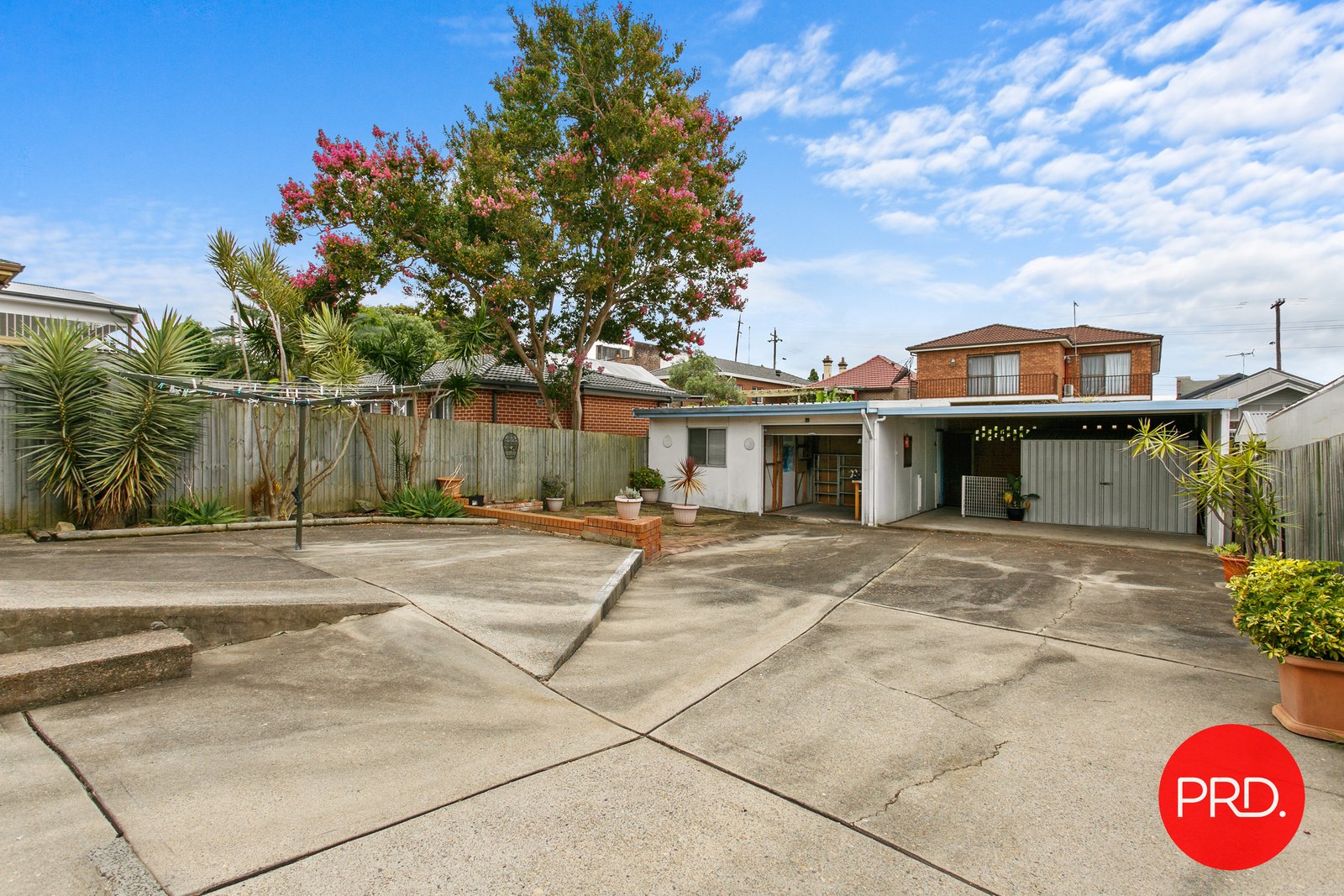 100 Mill Street CARLTON 7