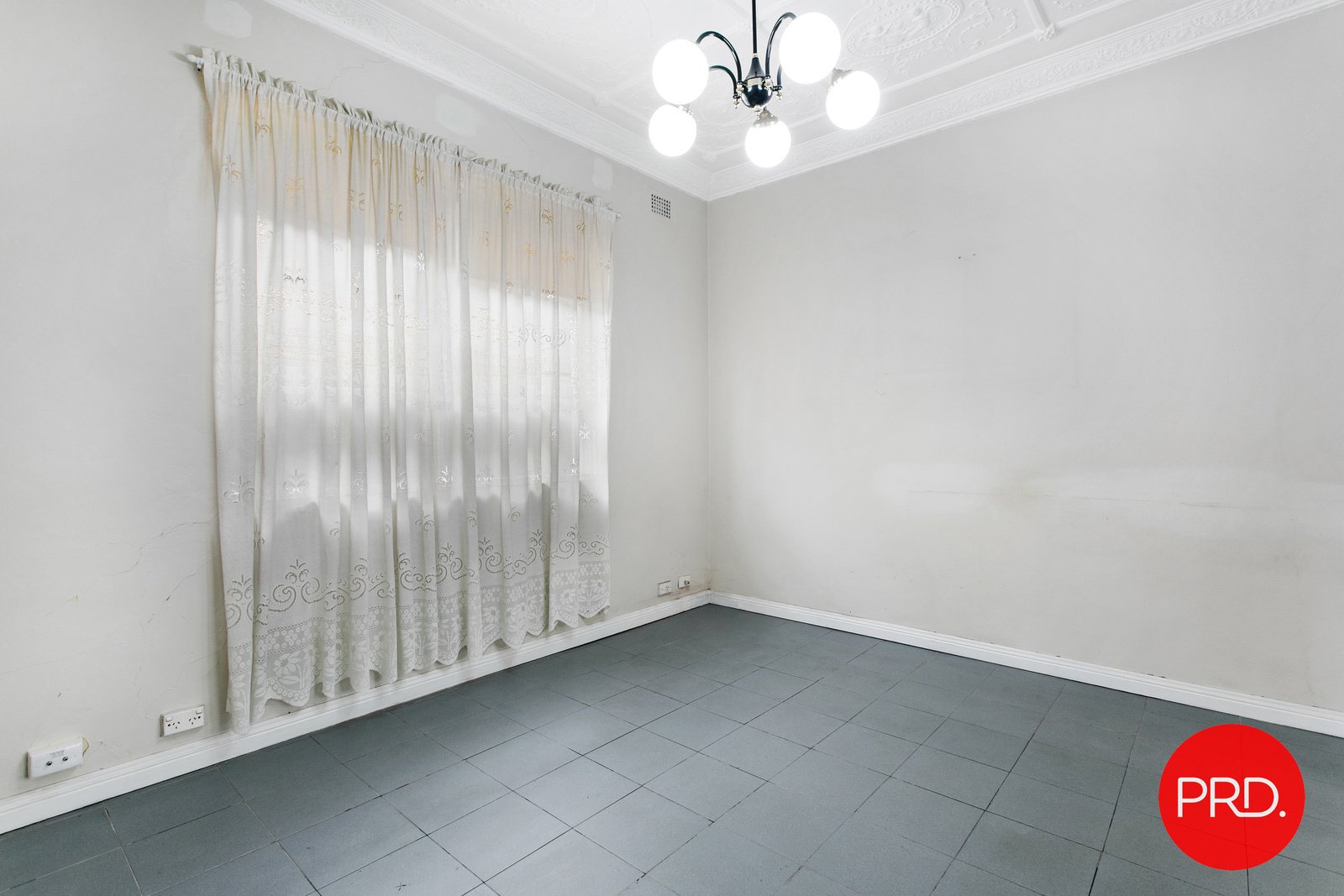 100 Mill Street CARLTON 8