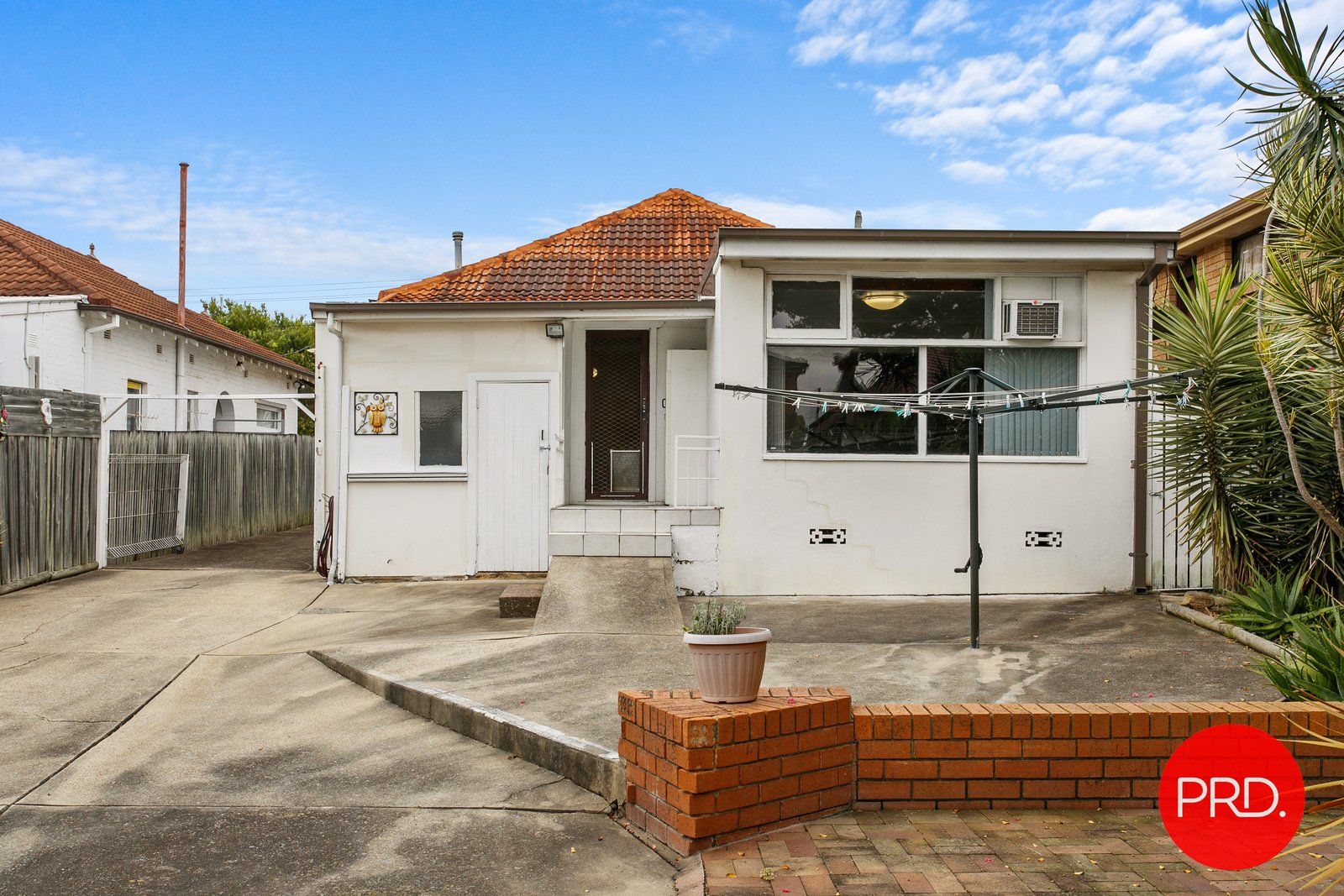 100 Mill Street CARLTON 12