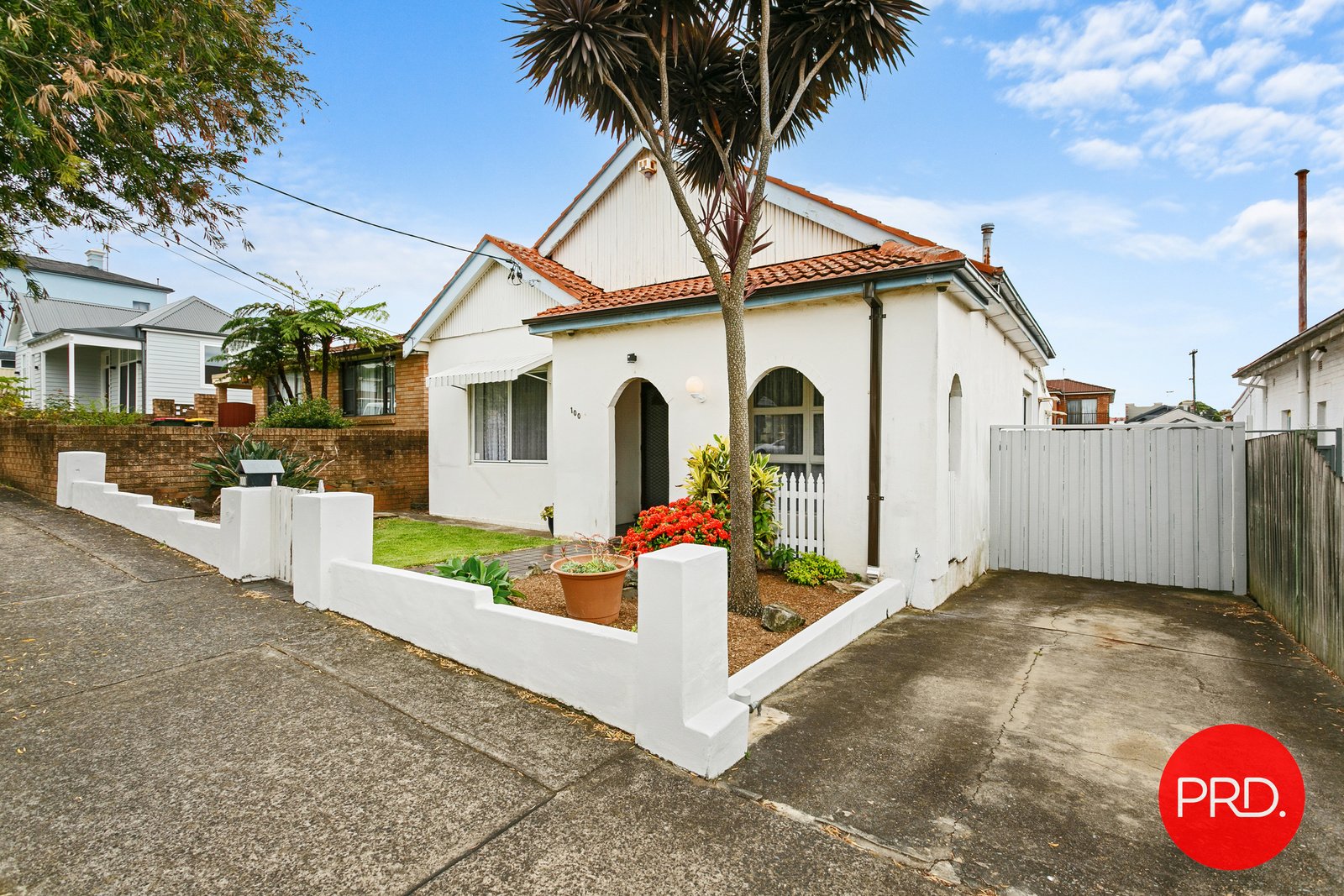 100 Mill Street CARLTON 13