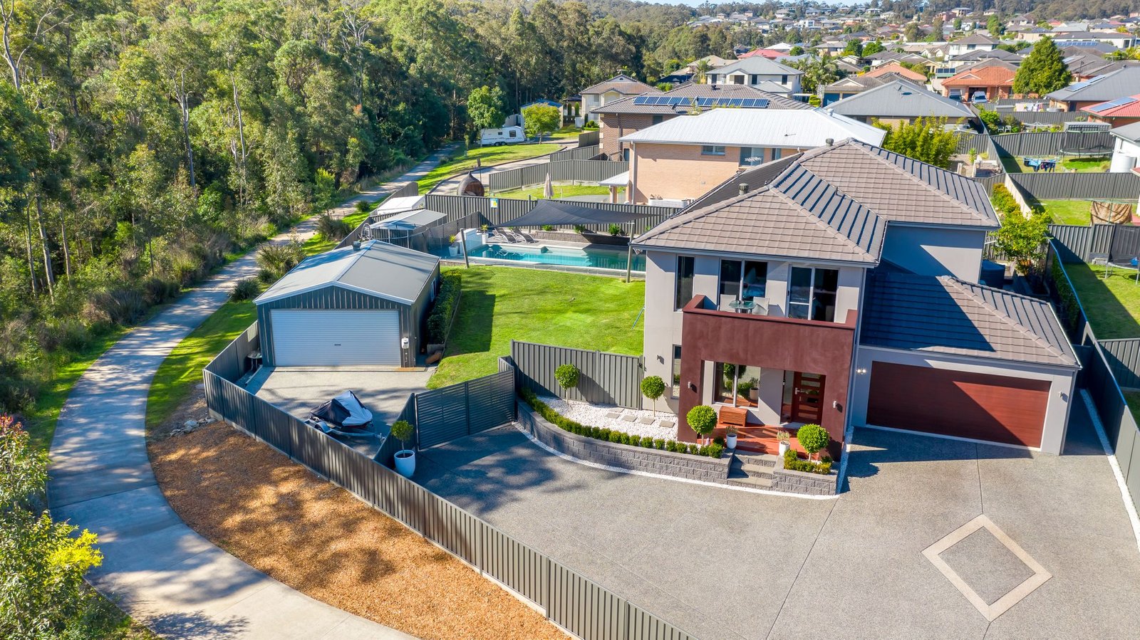 100 Northlakes Drive, CAMERON PARK NSW 2285