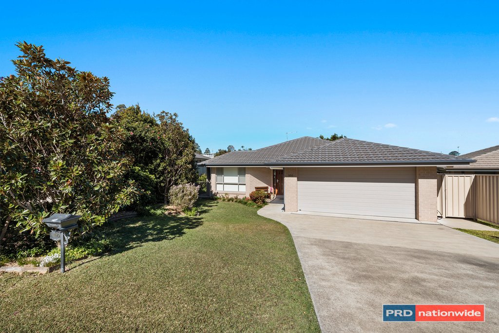 100 Pearce Drive COFFS HARBOUR 2