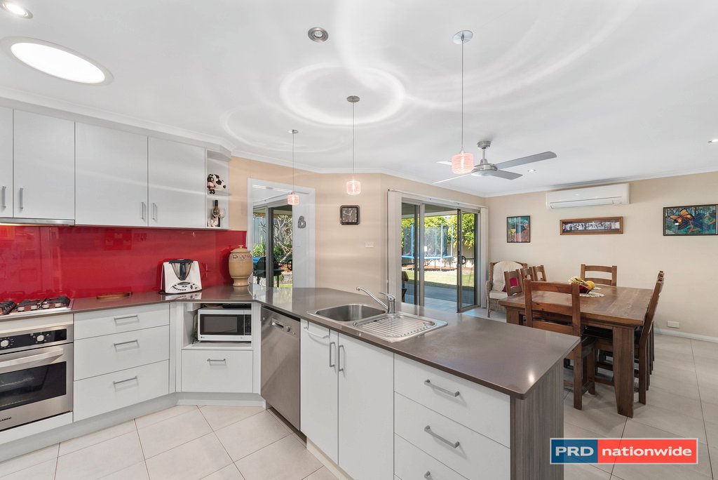 100 Pearce Drive COFFS HARBOUR 4