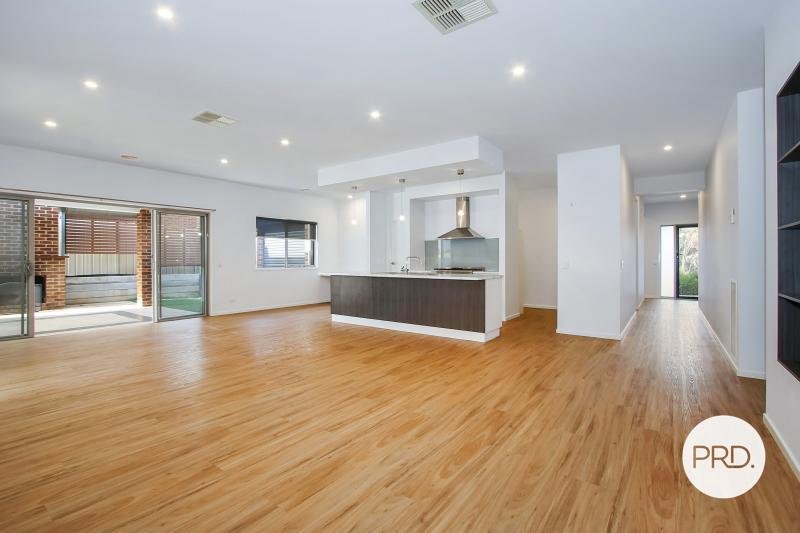 100 Pickworth Street THURGOONA 2