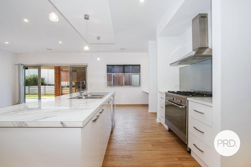 100 Pickworth Street THURGOONA 3