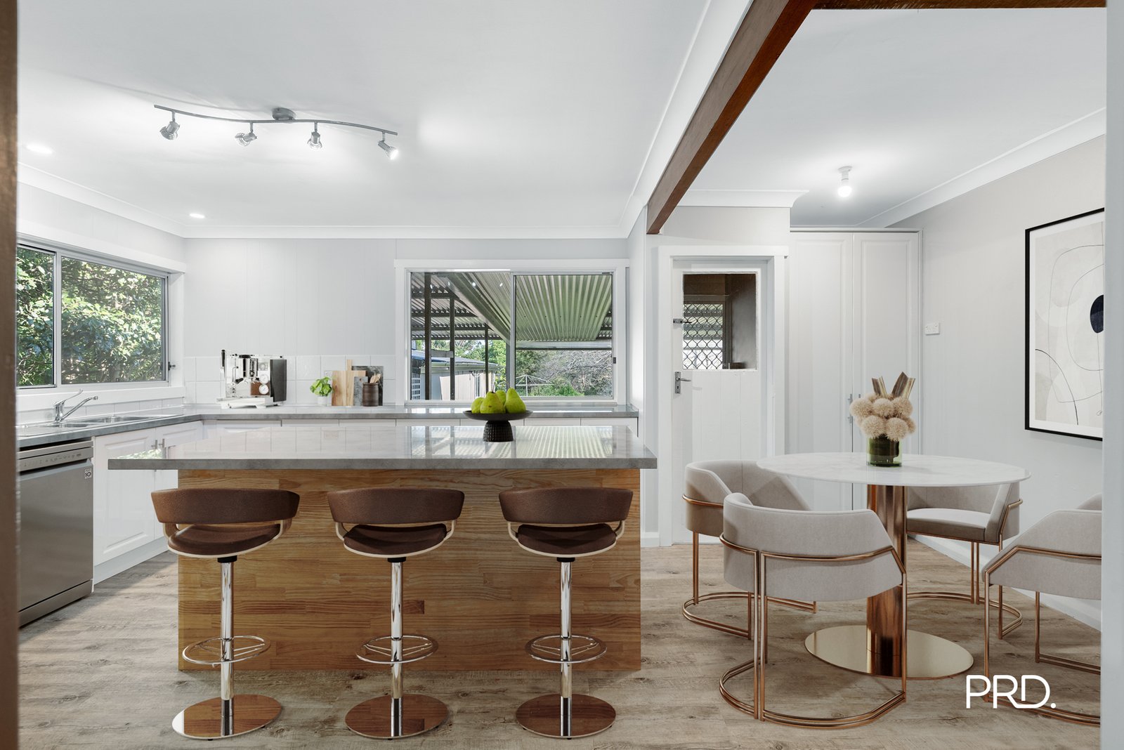 100 Railway Parade HAZELBROOK 6