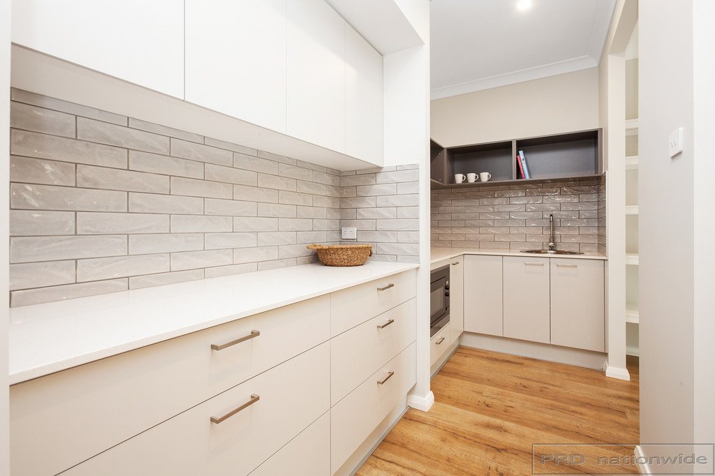 100 Reginald Street GRETA 10