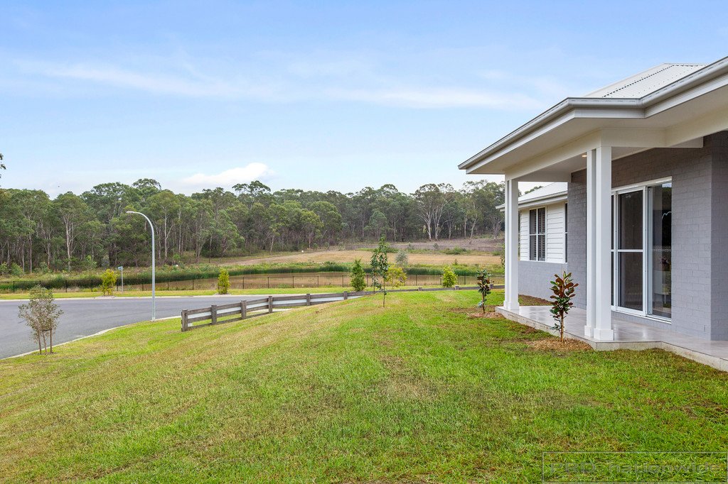 100 Reginald Street GRETA 14