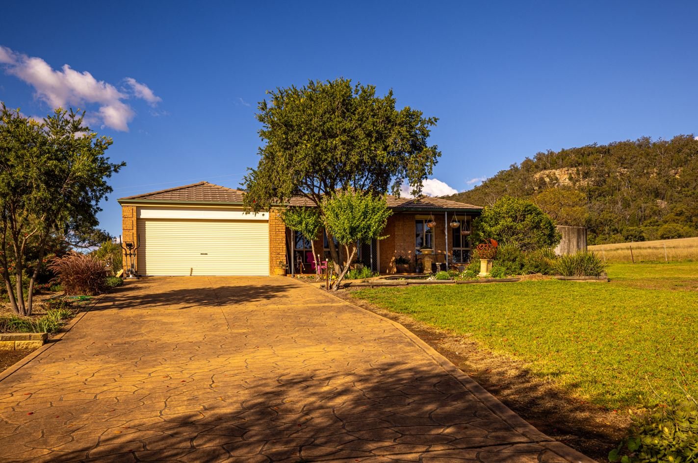 100 Richmond Grove Road SANDY HOLLOW 4