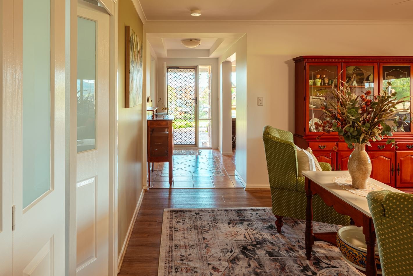 100 Richmond Grove Road SANDY HOLLOW 7