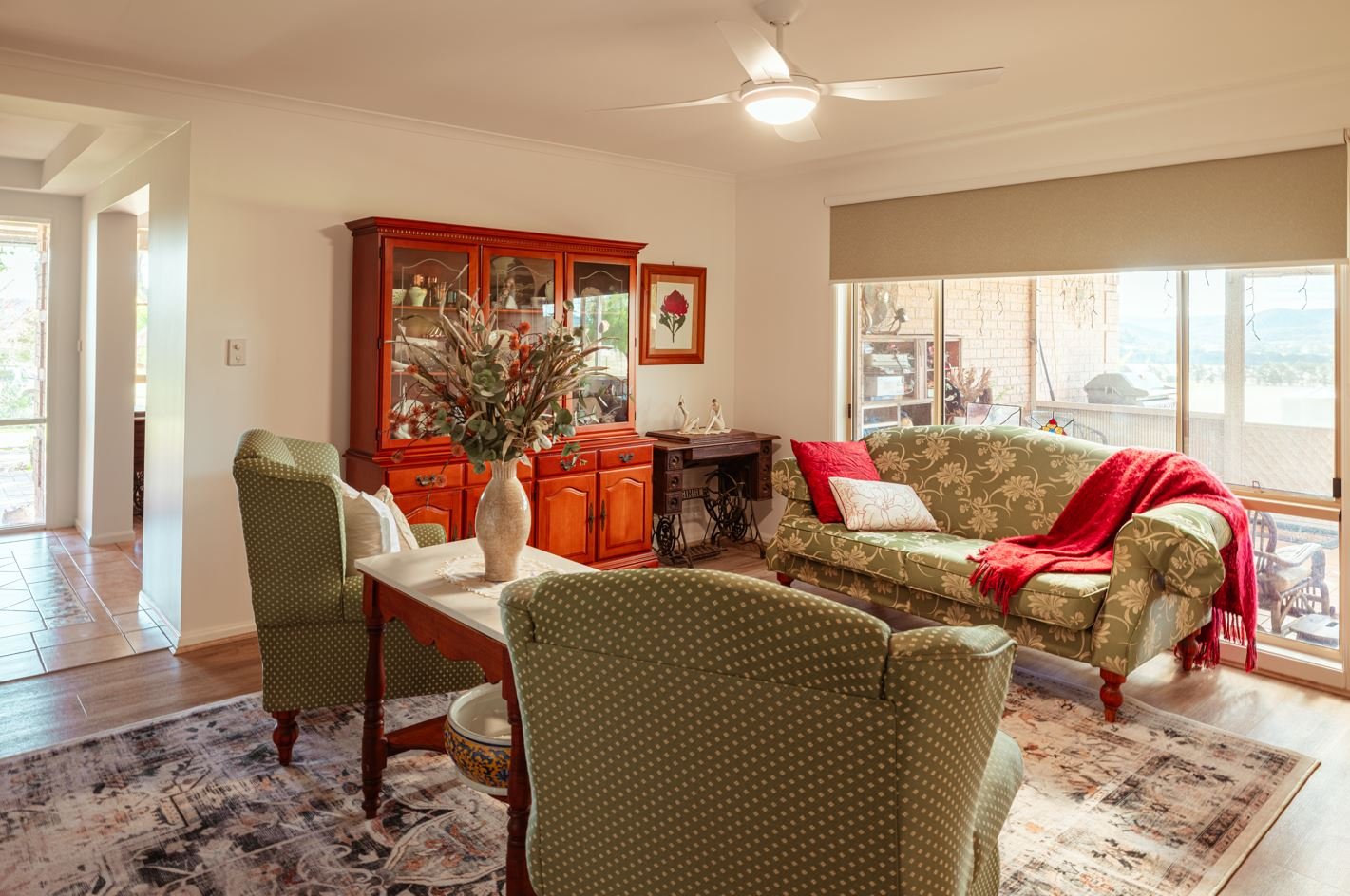 100 Richmond Grove Road SANDY HOLLOW 9