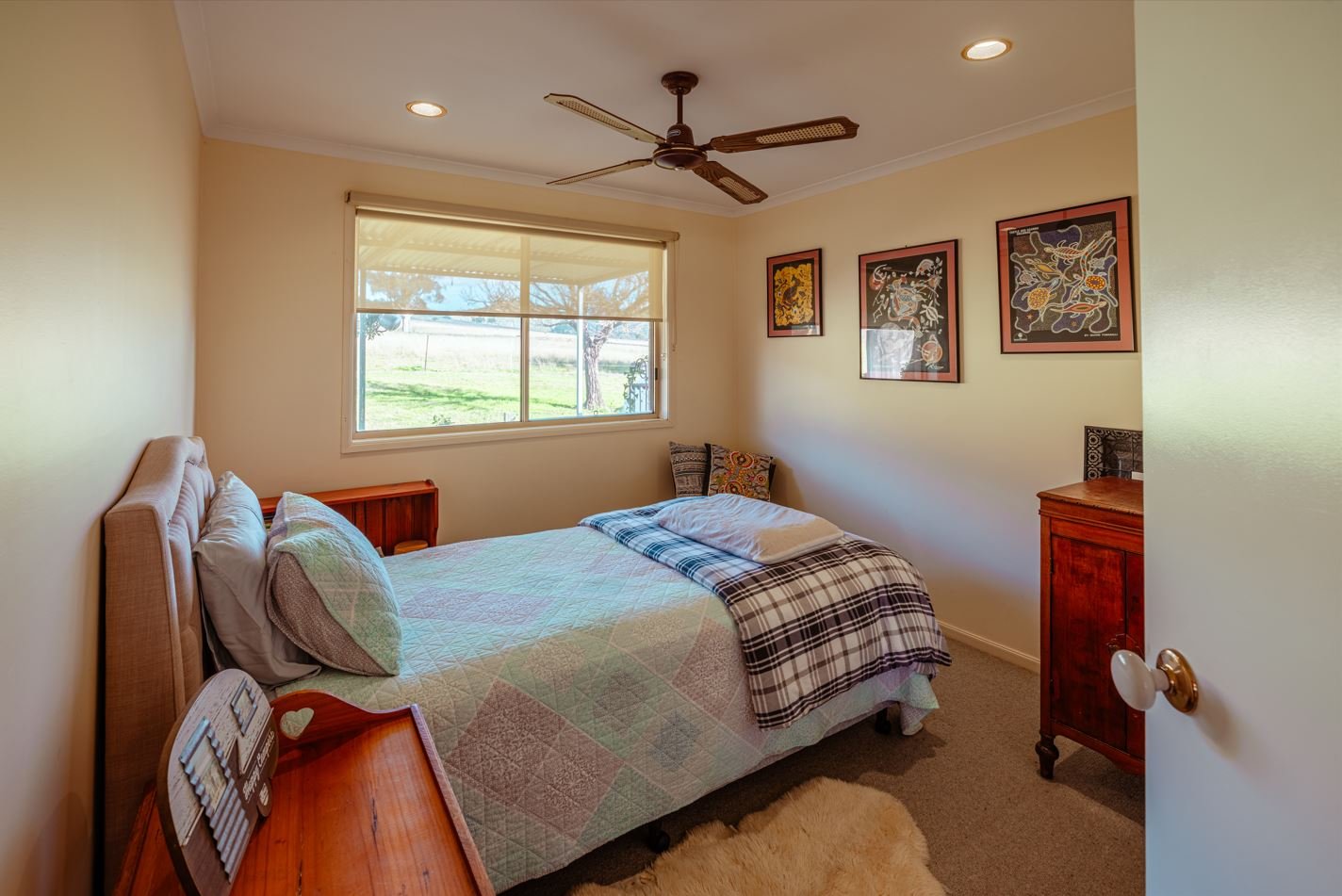 100 Richmond Grove Road SANDY HOLLOW 21