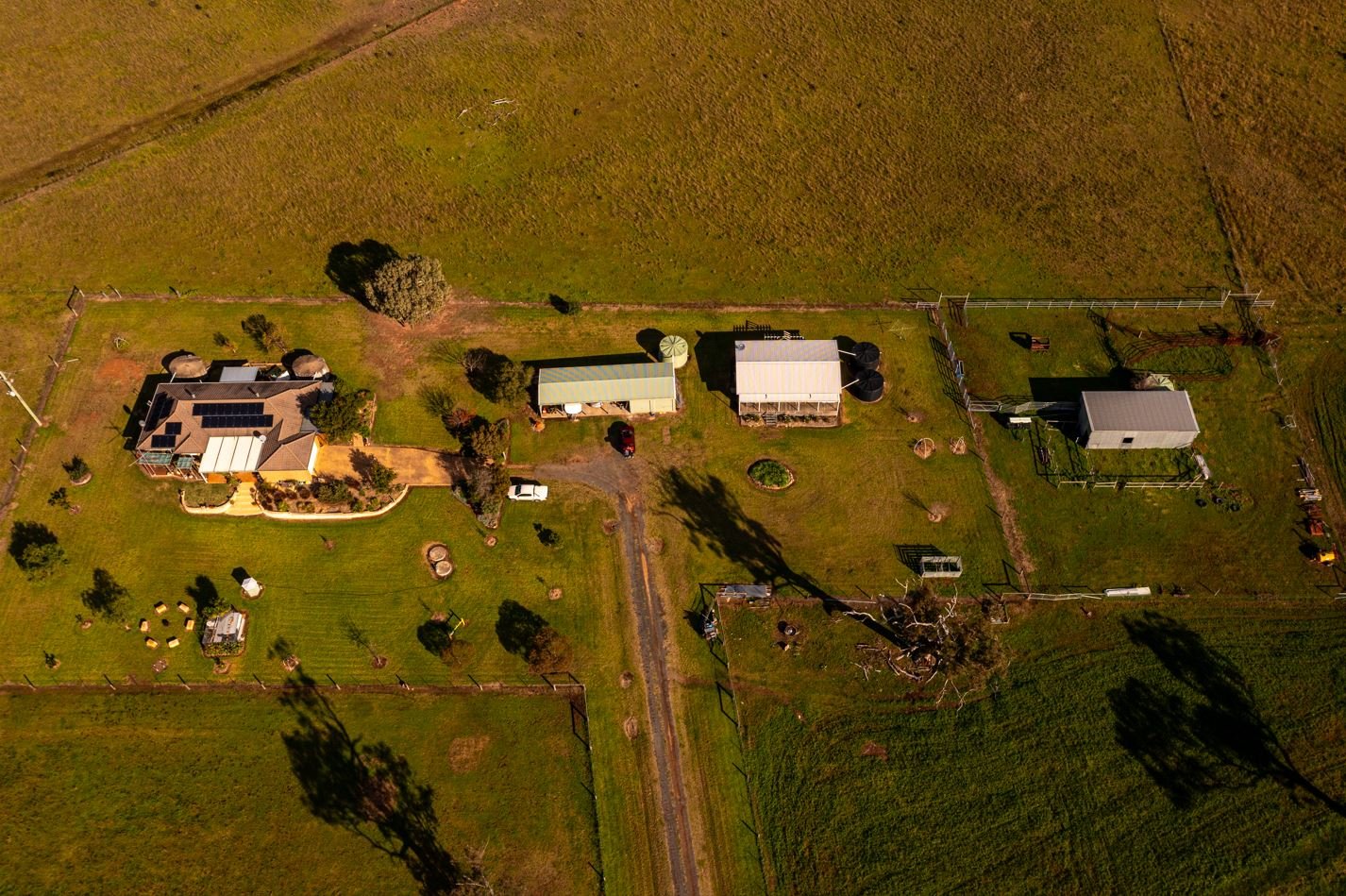 100 Richmond Grove Road SANDY HOLLOW 32