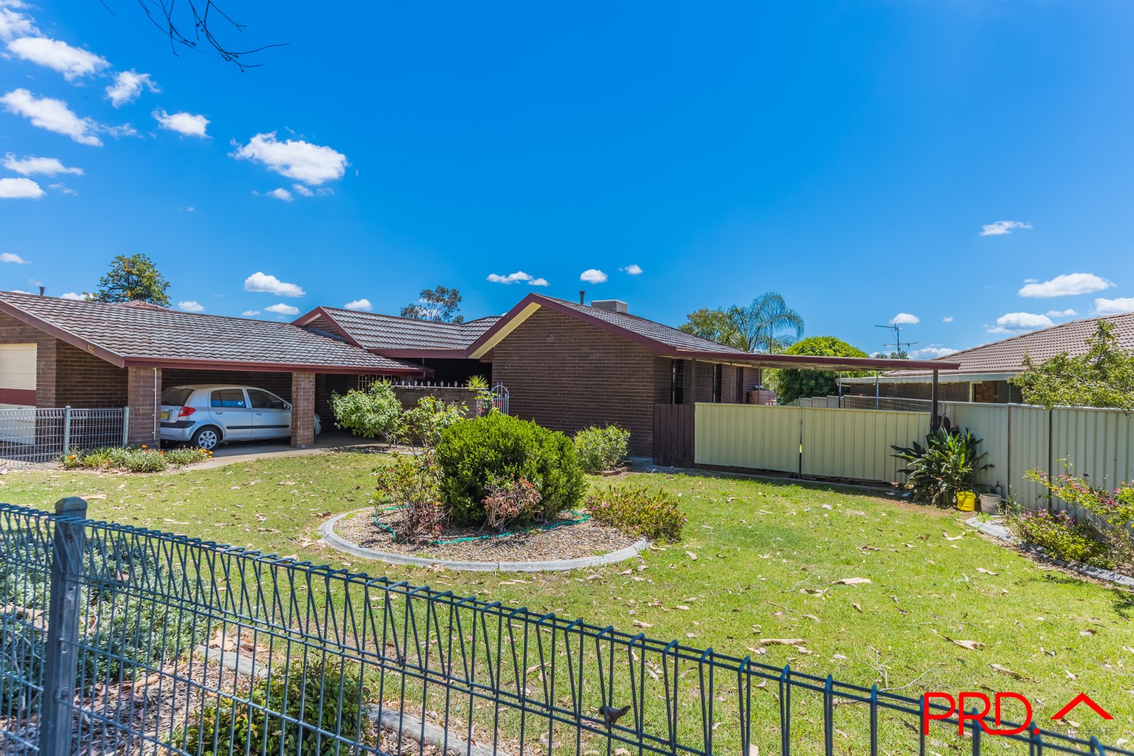 100 Robert Street TAMWORTH 1