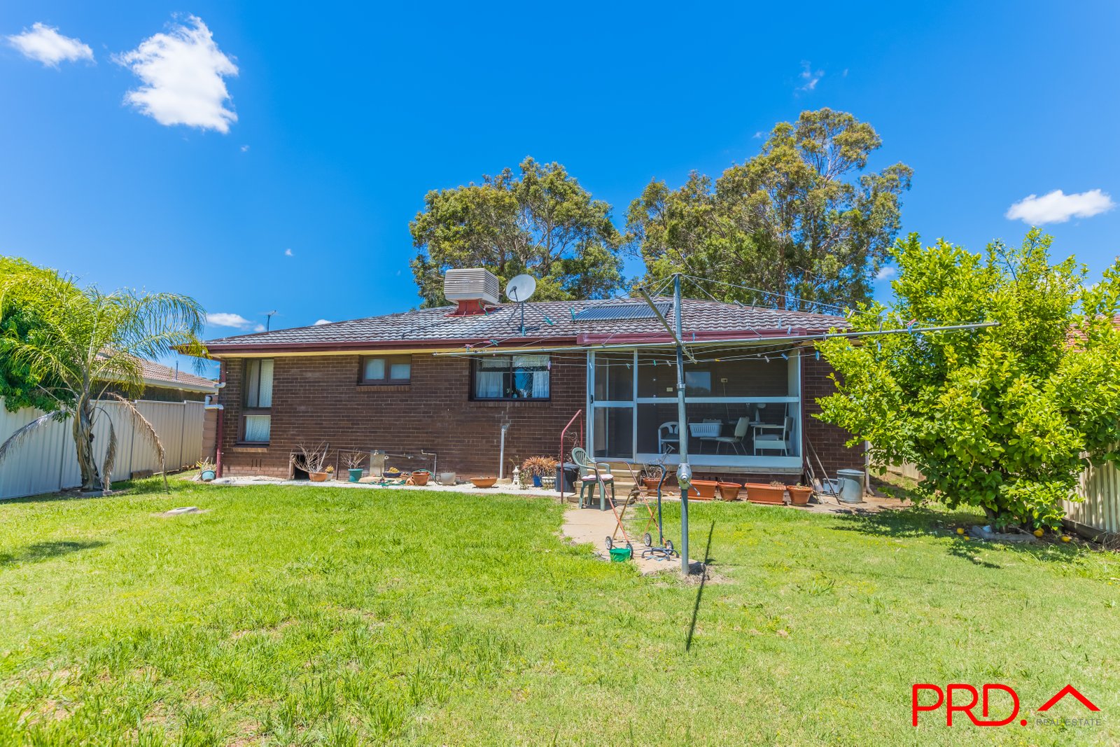 100 Robert Street TAMWORTH 15