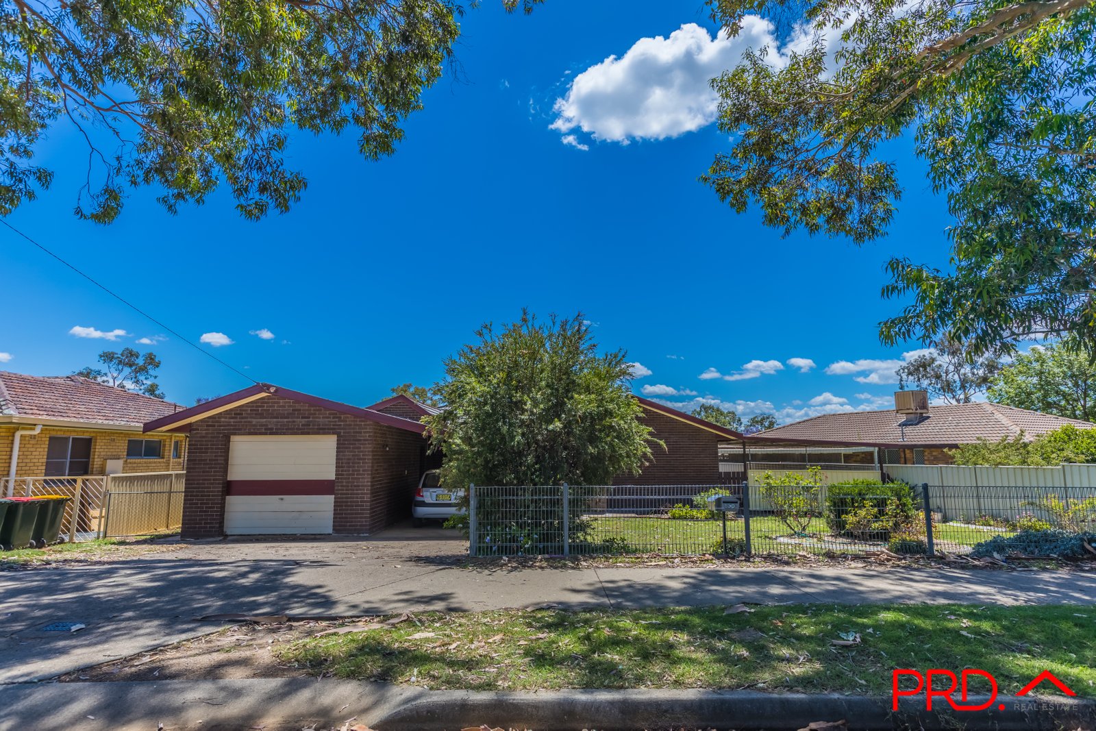 100 Robert Street TAMWORTH 17