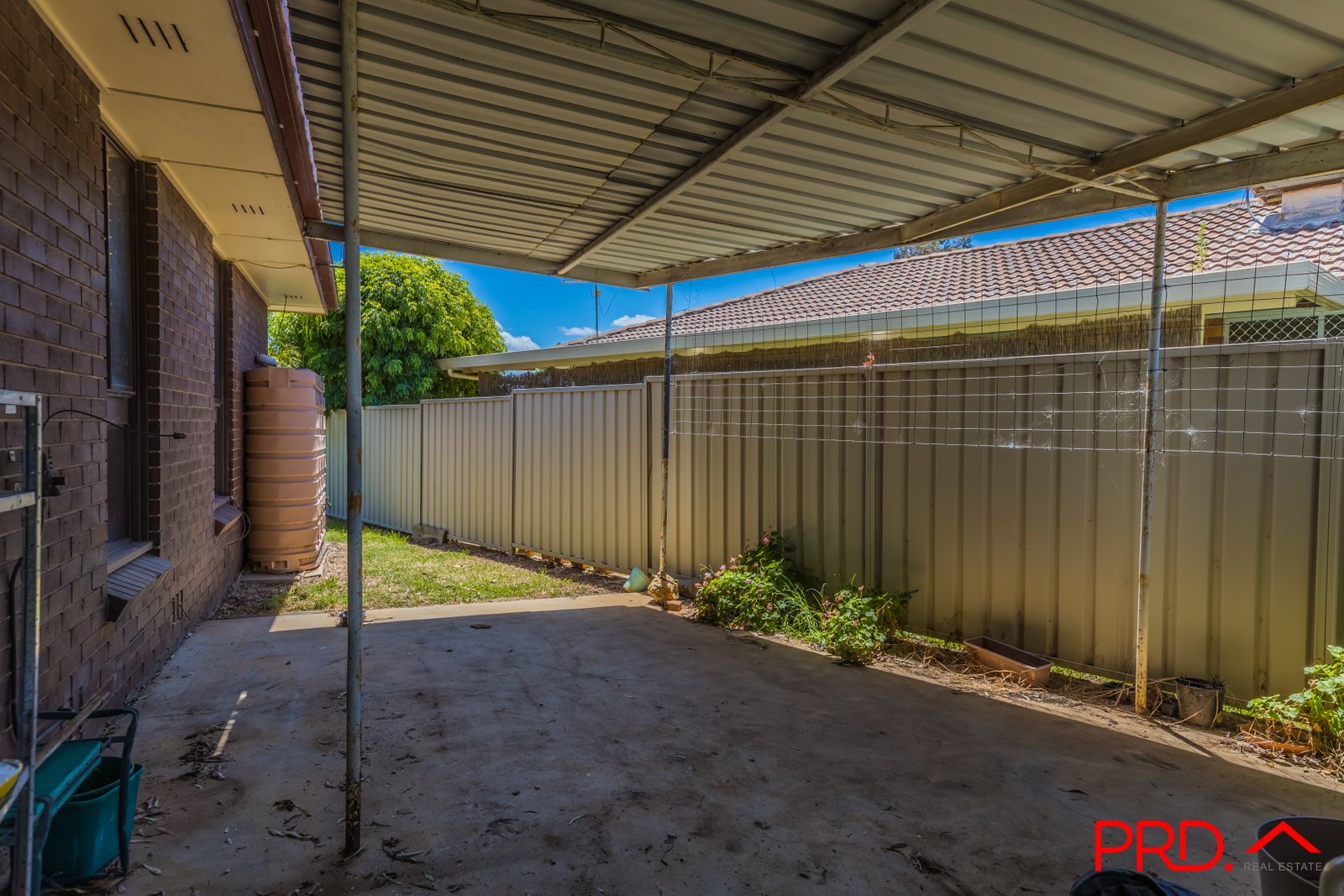 100 Robert Street TAMWORTH 18