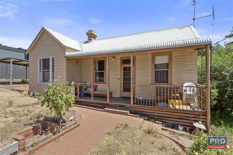 100 Rowan Street BENDIGO 1