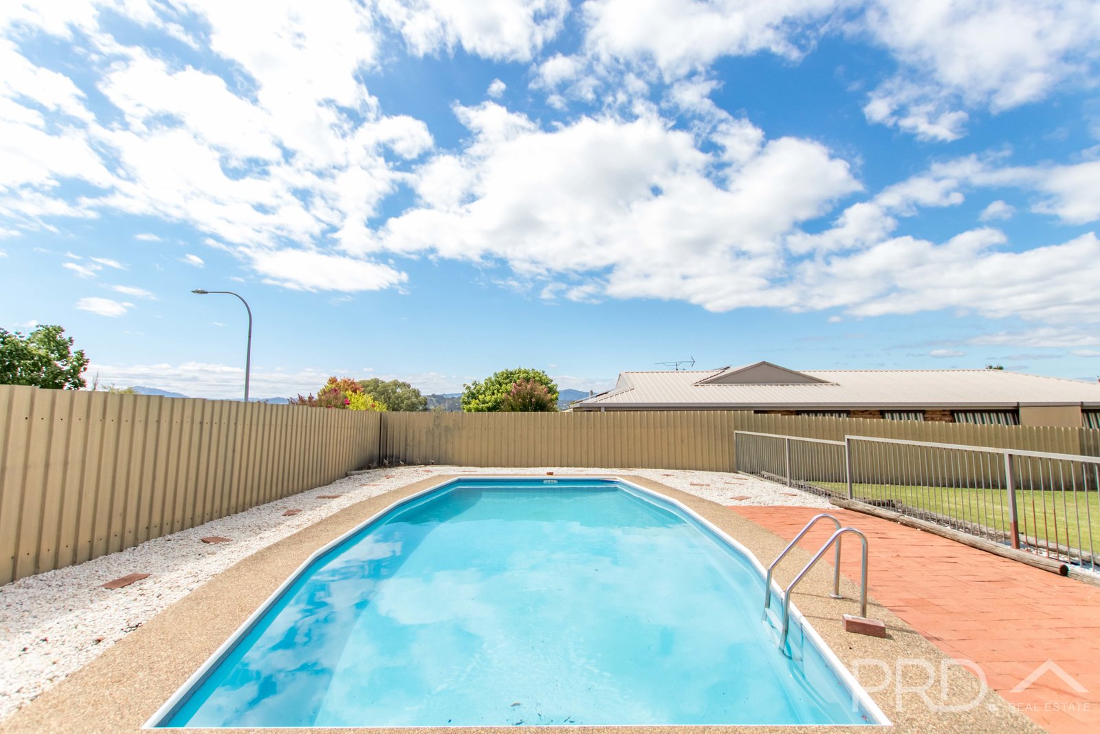 100 Simpson Street TUMUT 16