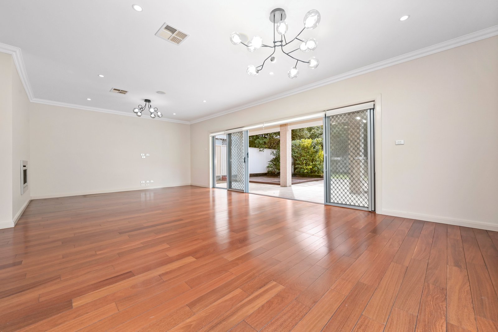 100 Storey Street MAROUBRA 2