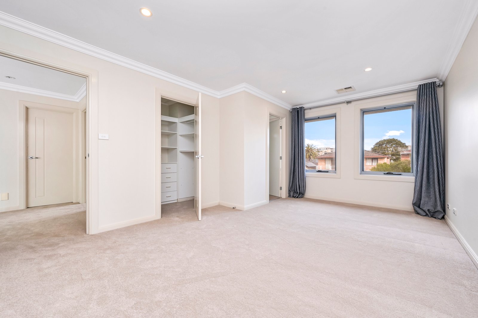 100 Storey Street MAROUBRA 5