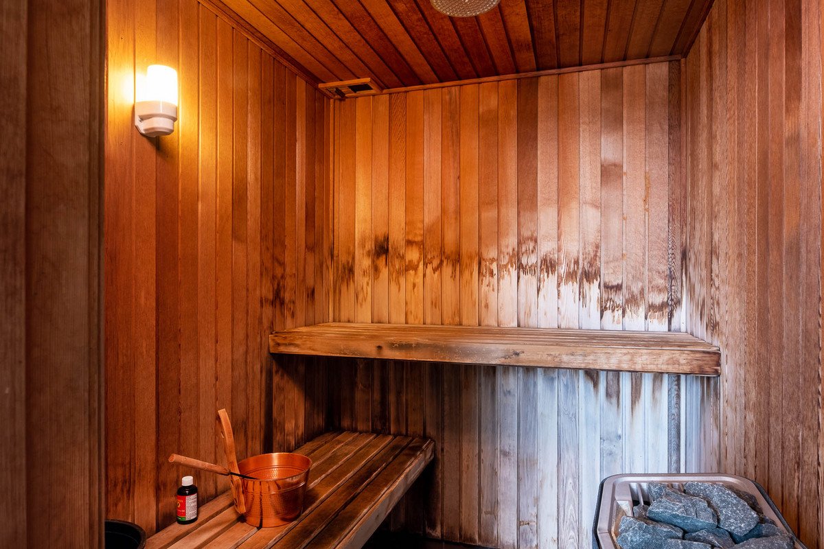 100 Treeview Drive Burleigh Waters 14