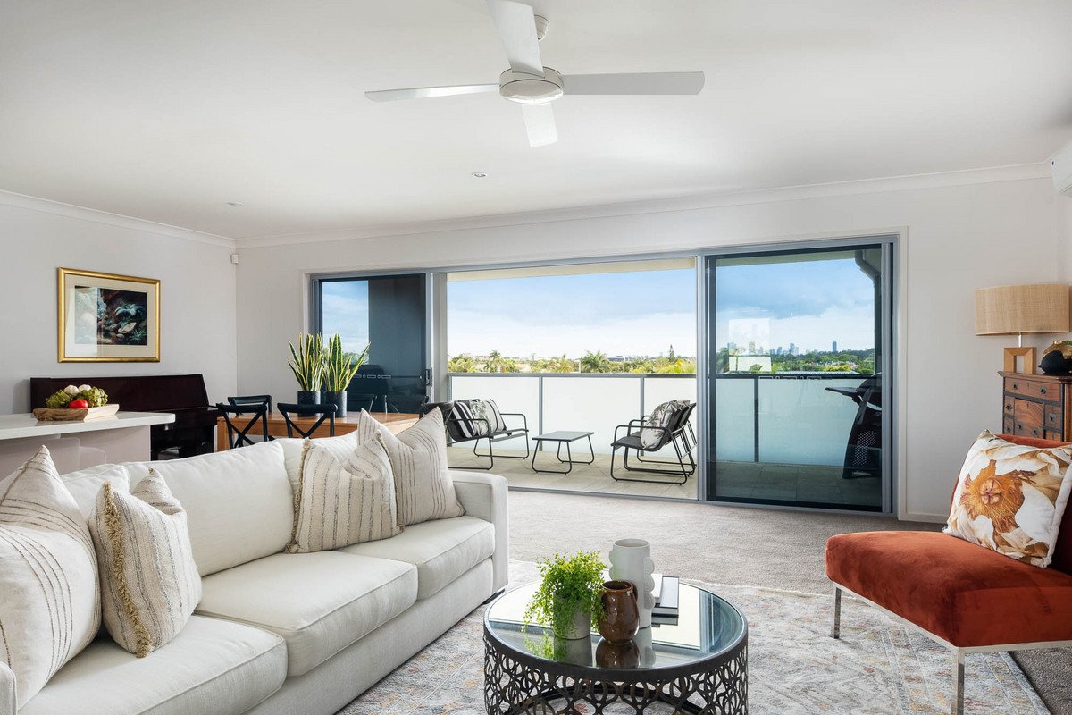 100 Treeview Drive Burleigh Waters 20