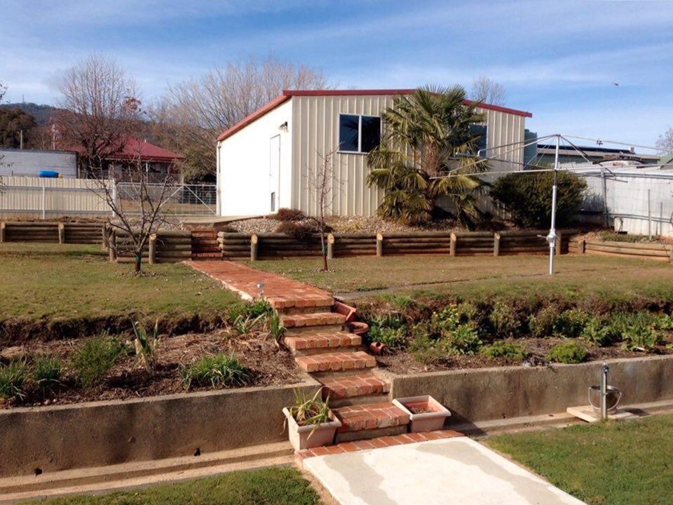 100 Winton Street TUMBARUMBA 4