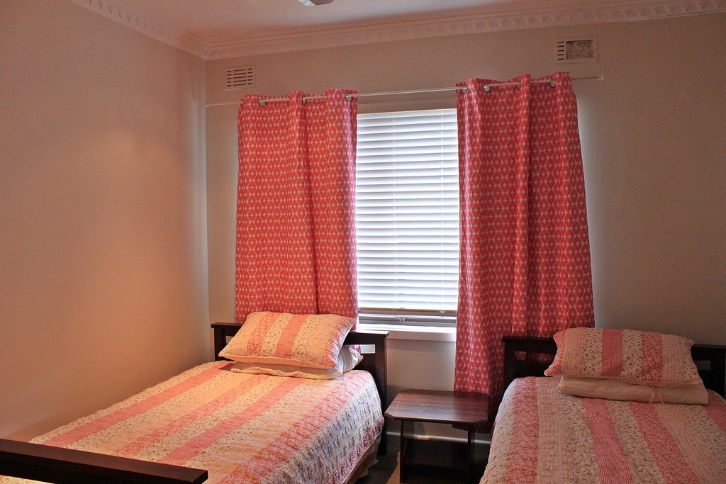 100 Winton Street TUMBARUMBA 9