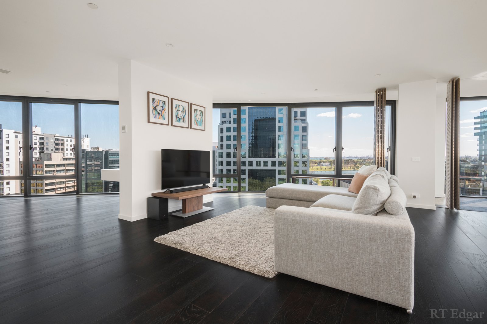 Real Estate and Property in 1001/601 St Kilda Road, Melbourne, VIC