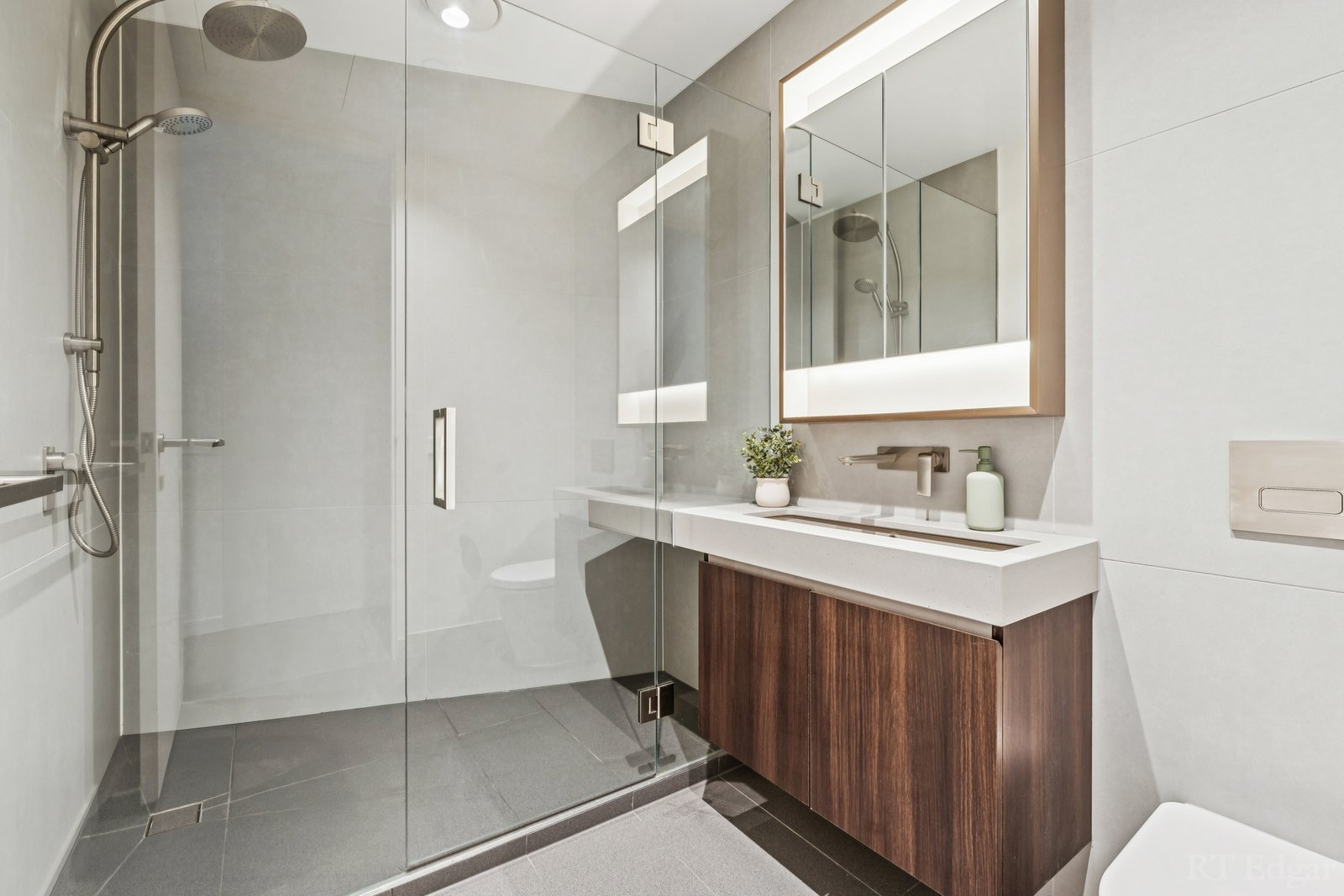 Real Estate and Property in 1001/601 St Kilda Road, Melbourne, VIC