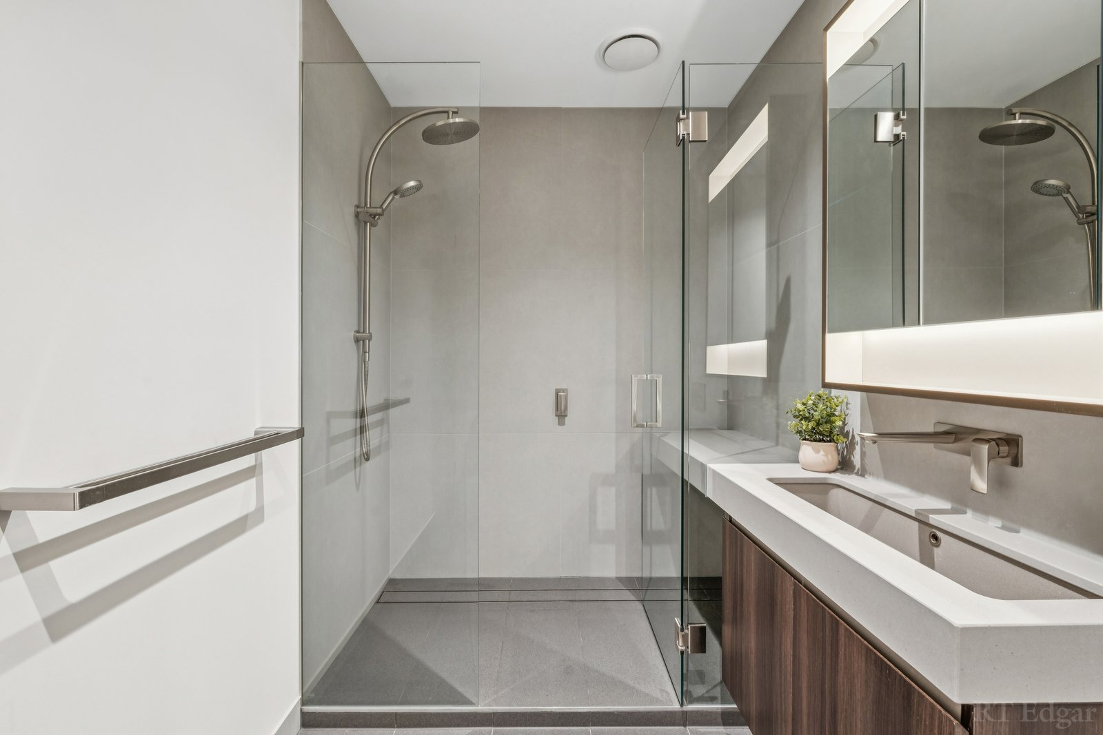 Real Estate and Property in 1001/601 St Kilda Road, Melbourne, VIC