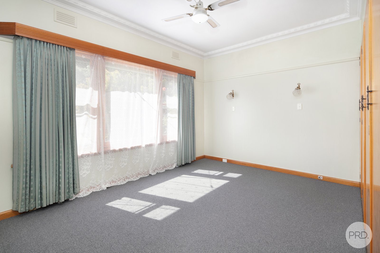 1002 Talbot Street South REDAN 4