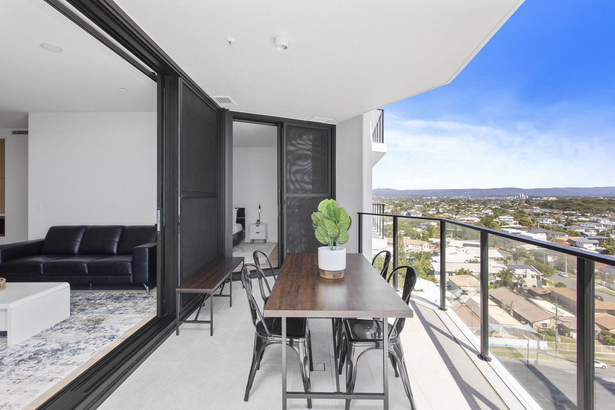 1002/6 Second Avenue Burleigh Heads 11