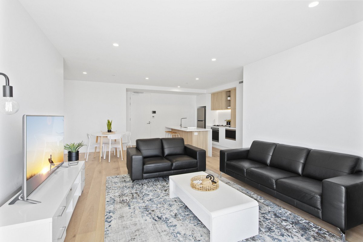 1002/6 Second Avenue Burleigh Heads 4