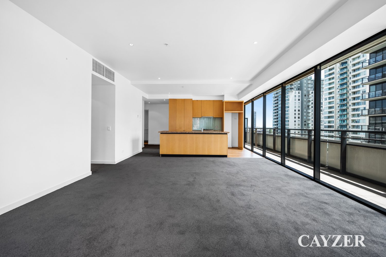 Gallery: 1002/80 Clarendon Street