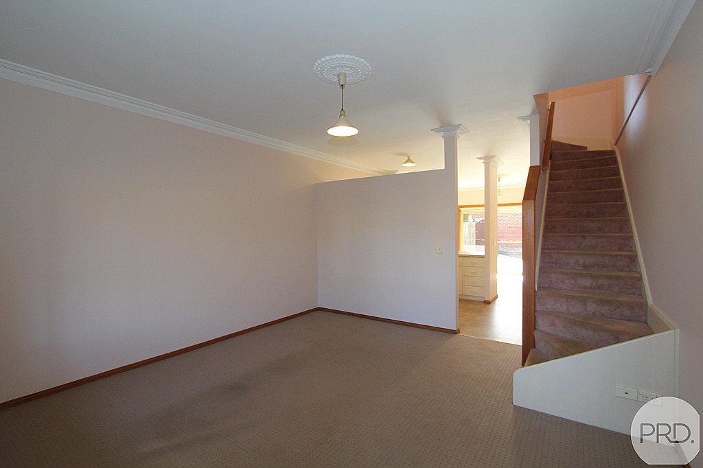 1002B Macarthur Street LAKE WENDOUREE 3