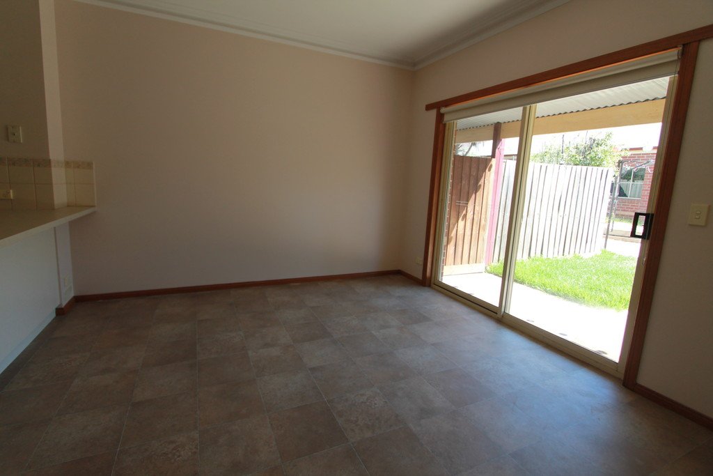 1002b Macarthur Street LAKE WENDOUREE 6