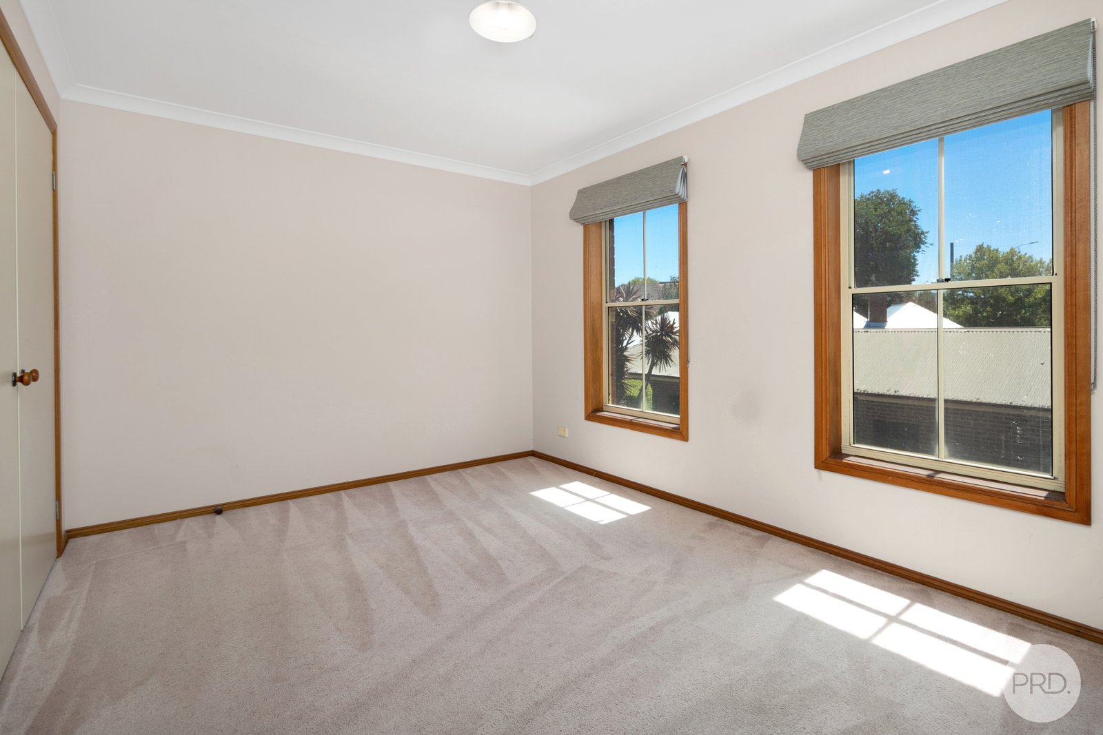 1002B Macarthur Street LAKE WENDOUREE 8