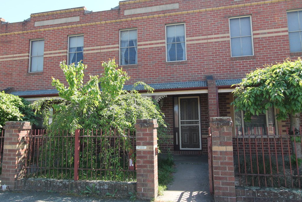 1002B Macarthur Street LAKE WENDOUREE 1