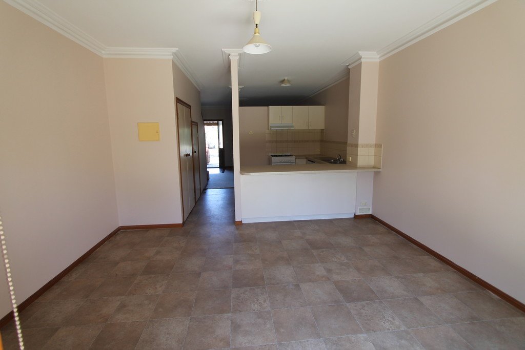 1002B Macarthur Street LAKE WENDOUREE 4