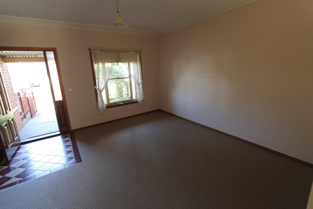 1002B Macarthur Street LAKE WENDOUREE 5