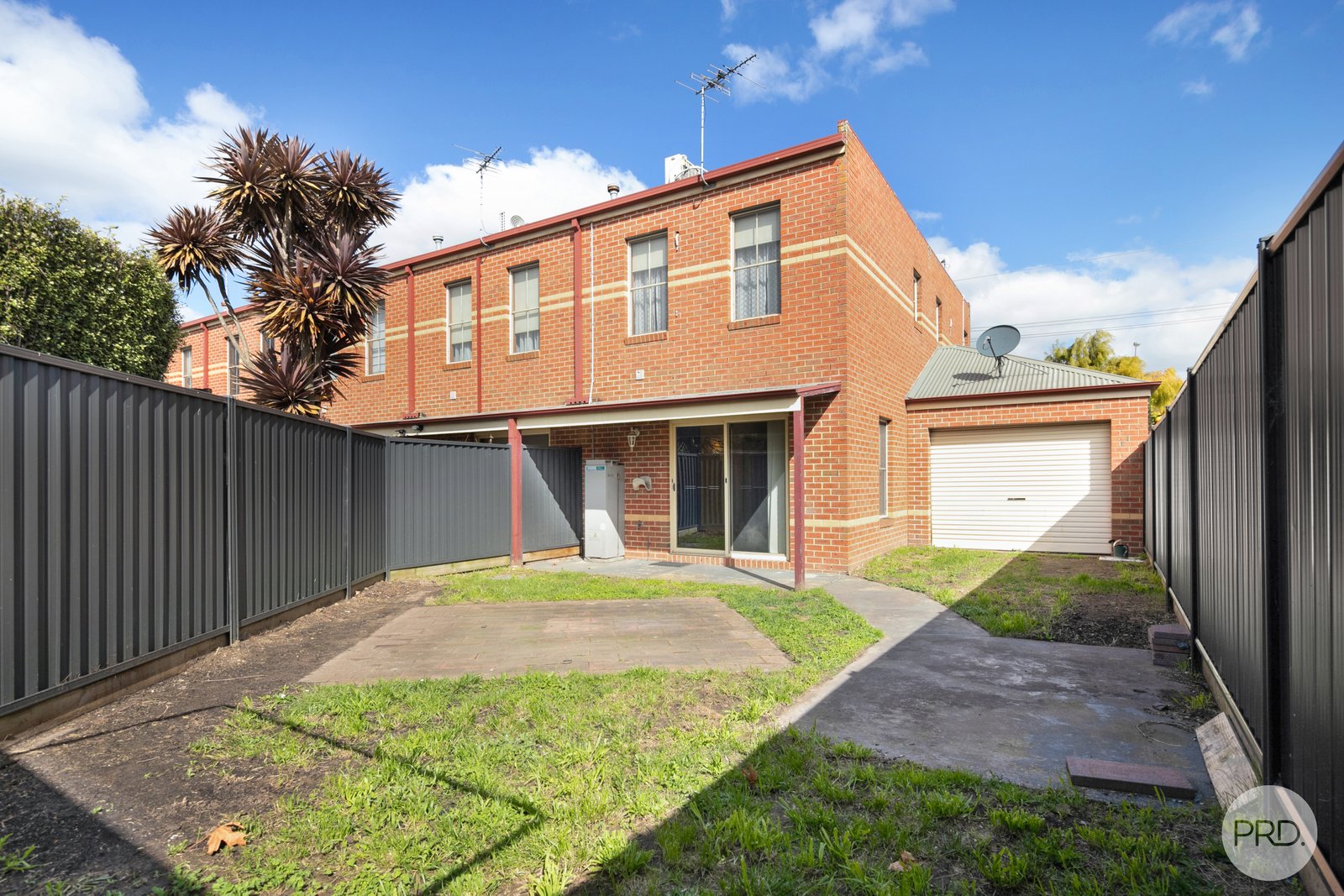 1002D Macarthur Street LAKE WENDOUREE 8